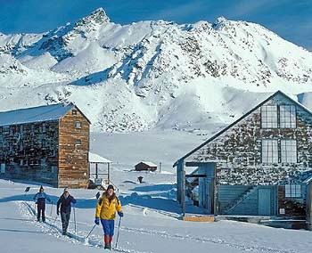 Hiking from Hatcher Pass Lodge